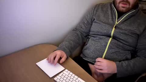 FloFrenchCurv288 online show from January 9, 12:02 am