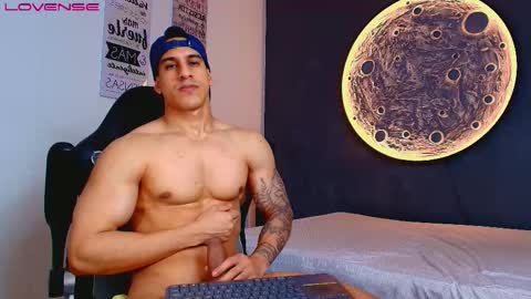 Snapshot of duran_dhikol1 chatting on March 3, 3:34 am duran_dhikol1 online show from March 3, 3:34 am