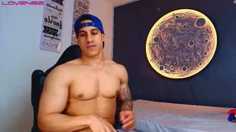 duran_dhikol1 online show from March 13, 3:35 am