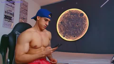 duran_dhikol1 online show from March 23, 4:16 am