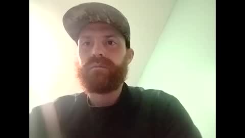 Snapshot of dust0n22 chatting on May 20, 1:50 pm dust0n22 online show from May 20, 1:50 pm