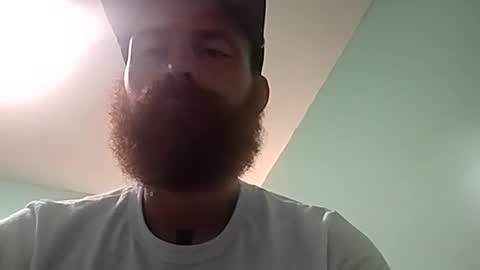 Snapshot of dust0n22 chatting on June 28, 4:24 pm dust0n22 online show from June 28, 4:24 pm