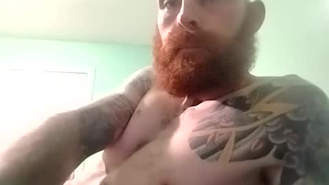 Snapshot of dust0n22 chatting on June 29, 10:32 pm dust0n22 online show from June 29, 10:32 pm
