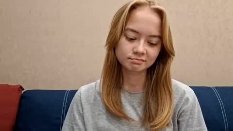 Alisa online show from September 19, 3:13 pm