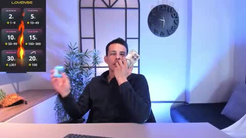 Dustin Sonne online show from October 22, 4:13 am