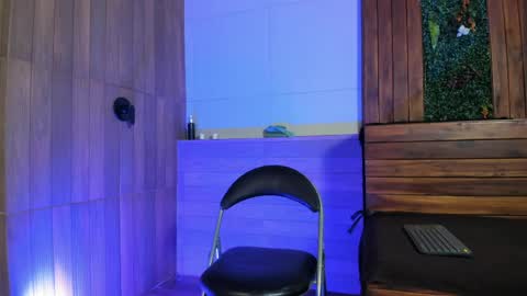 Dustin Sonne online show from April 6, 3:26 am