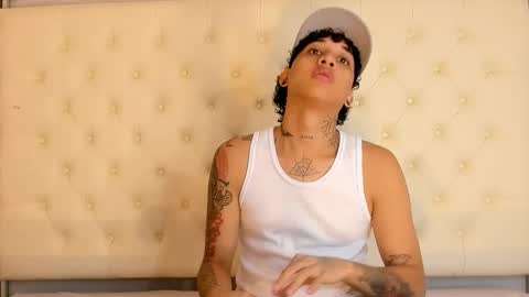 dustinandjordan online show from December 14, 5:07 pm