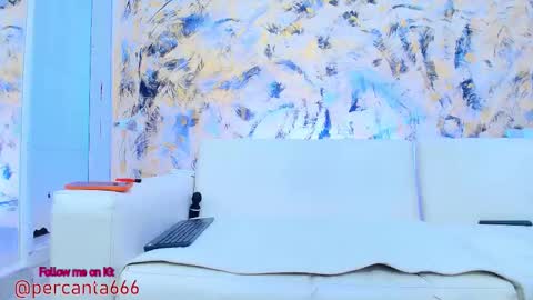 Dustin Dollin online show from January 13, 7:08 pm