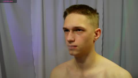 Dustyn online show from December 21, 5:29 pm
