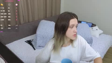 Snapshot of dusyastar chatting on October 17, 9:56 am Dusya online show from October 17, 9:56 am