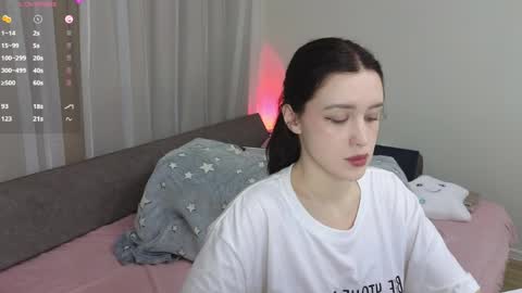 Snapshot of dusyastar chatting on April 9, 11:59 am Dusya online show from April 9, 11:59 am