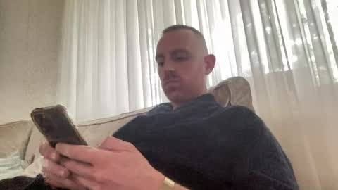 Snapshot of dutchguy4you chatting on July 19, 10:52 am dutchguy4you online show from July 19, 10:52 am