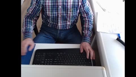 dutchpornking2 online show from February 1, 8:39 am