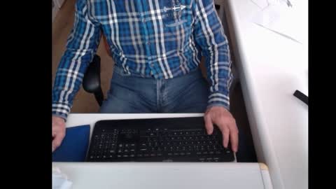 dutchpornking2 online show from February 5, 11:55 am