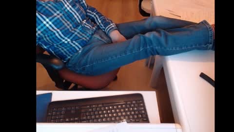 dutchpornking2 online show from February 7, 7:27 pm