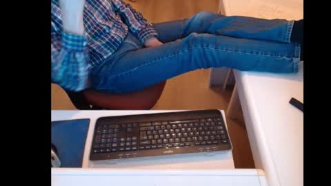 dutchpornking2 online show from February 17, 7:10 pm