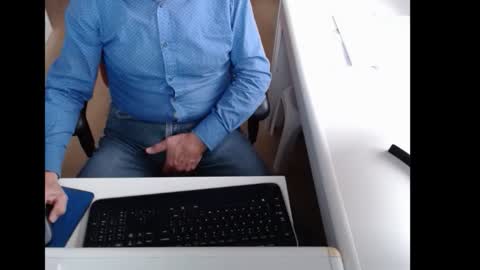 dutchpornking2 online show from November 1, 9:11 am