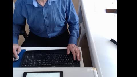 dutchpornking2 online show from November 7, 8:47 am