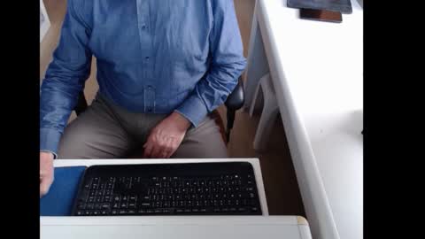 dutchpornking2 online show from February 2, 8:24 am