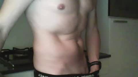 Snapshot of dutchtommy28 chatting on June 14, 9:17 pm Tommy online show from June 14, 9:17 pm