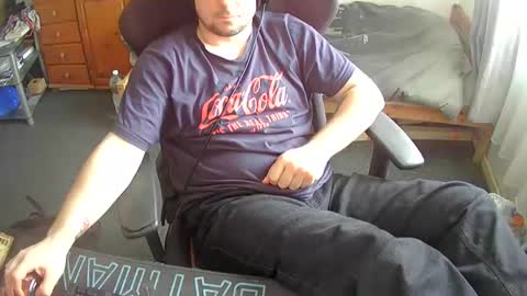 Snapshot of duza_pala_kam9 chatting on June 15, 6:32 pm duza_pala_kam9 online show from June 15, 6:32 pm