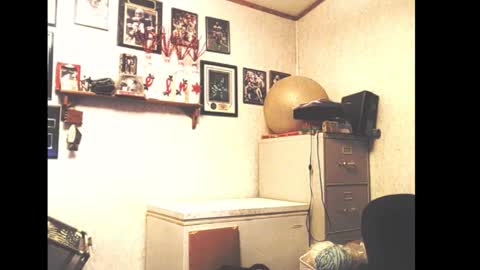 dwinmontana online show from January 11, 6:51 am