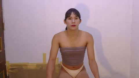 Snapshot of dy_namite chatting on November 24, 7:02 pm dy_namite online show from November 24, 7:02 pm