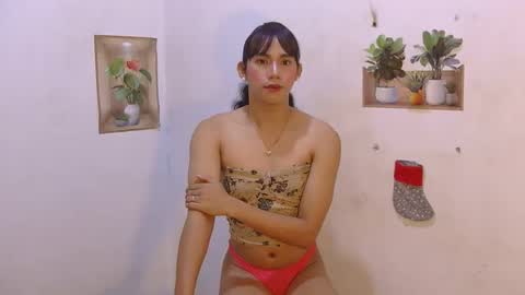 dy_namite online show from April 16, 5:47 pm