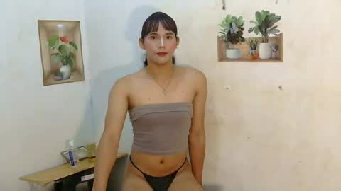 Snapshot of dy_namite chatting on July 21, 5:26 pm dy_namite online show from July 21, 5:26 pm