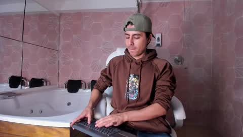 Dylan online show from January 16, 11:36 am