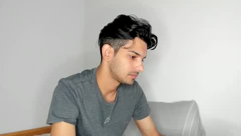 Snapshot of dylan_hoot chatting on November 19, 6:30 pm Dylan online show from November 19, 6:30 pm