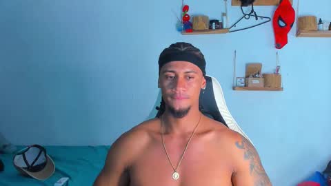 Dylan online show from February 4, 1:39 pm