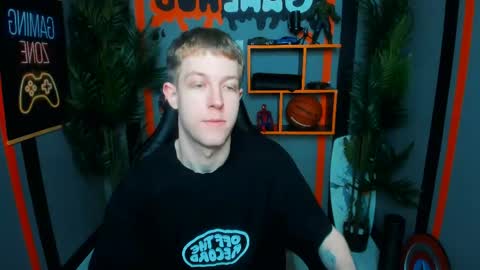 Dylan online show from April 28, 10:31 am