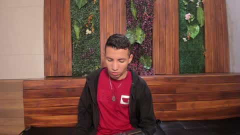 Dylan  online show from April 2, 11:30 am