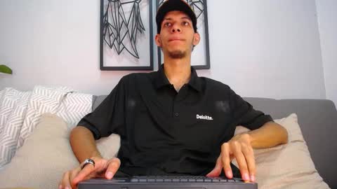 dylan_scotts online show from September 23, 7:50 pm