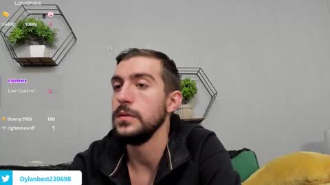 Dylan online show from November 3, 12:24 am