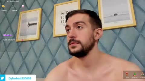 Snapshot of dylan_starxx chatting on July 9, 10:58 pm Dylan online show from July 9, 10:58 pm