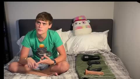 dylanfruits online show from October 27, 9:52 pm