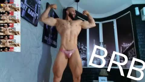 Snapshot of dylanlenox chatting on January 17, 12:54 pm Dylan online show from January 17, 12:54 pm