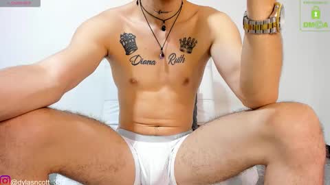 dylanscott_106 online show from March 21, 6:44 pm