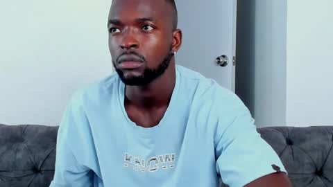 Snapshot of dylantaylor_1 chatting on October 31, 4:57 am Dylan Taylor online show from October 31, 4:57 am