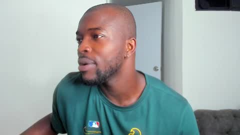 Dylan Taylor online show from April 4, 11:18 am