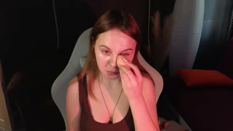 Snapshot of dyna_bae chatting on October 13, 1:49 am Dyna online show from October 13, 1:49 am