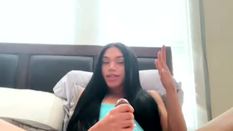 Dynasty online show from November 5, 5:35 pm