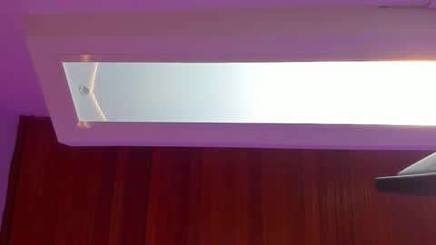 Snapshot of dyvis_22 chatting on November 7, 11:43 am Juana online show from November 7, 11:43 am