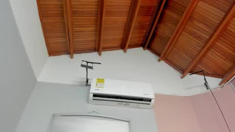 Snapshot of dyvis_22 chatting on November 23, 7:13 pm Juana online show from November 23, 7:13 pm