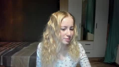 fansly - yourbestbaby online show from January 7, 4:04 am