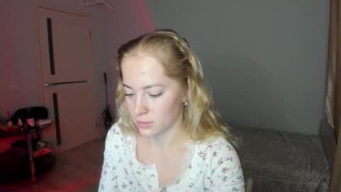 fansly - yourbestbaby online show from March 24, 4:17 am