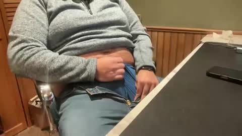 Snapshot of eagle22b chatting on February 11, 7:48 pm eagle22b online show from February 11, 7:48 pm