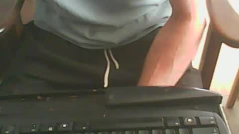 Snapshot of eagleeyes666 chatting on May 27, 7:16 am eagleeyes666 online show from May 27, 7:16 am